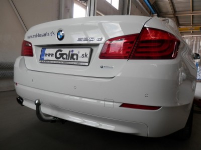 Теглич за BMW 5-серия 2010-2017 Теглич за BMW 5-серия 2010-2017